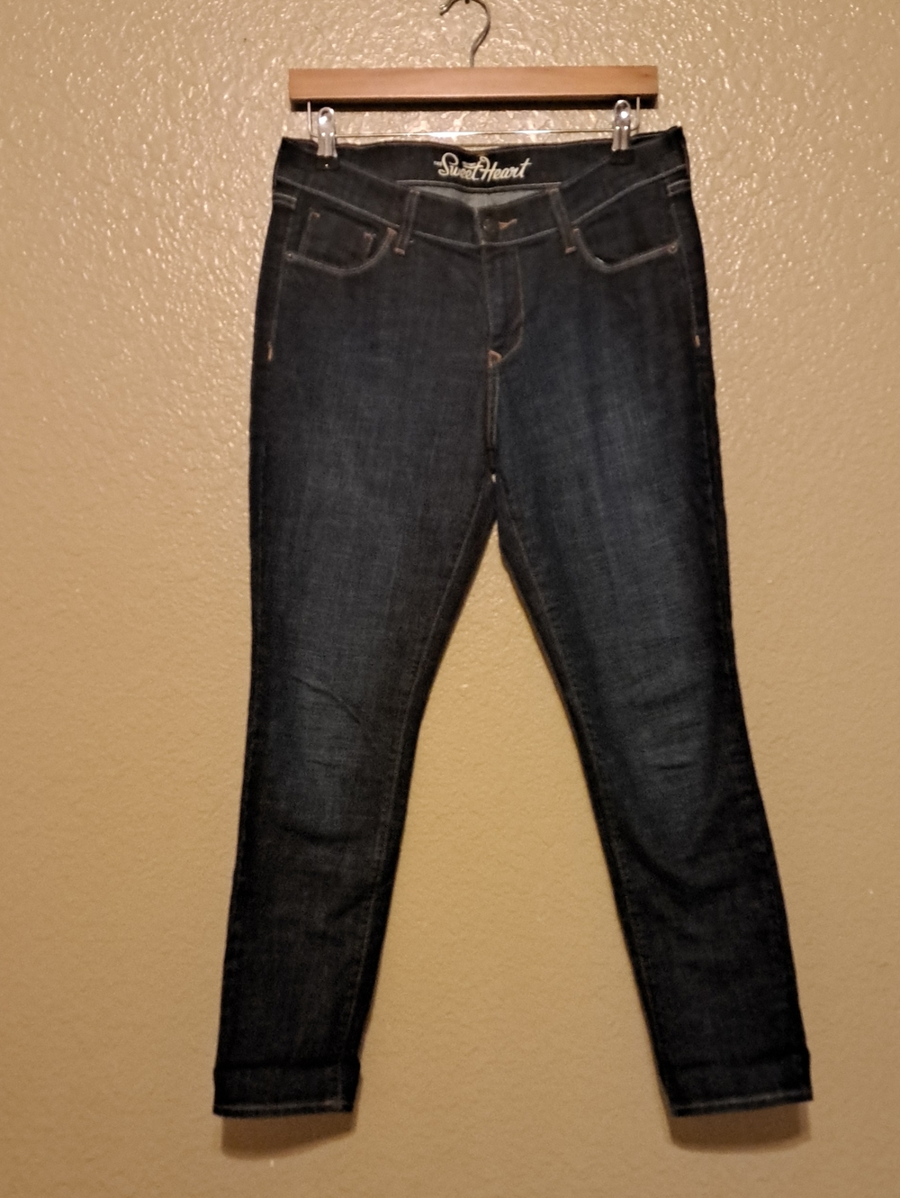 Old Navy Dark 'The Sweetheart' Indigo Skinny Jeans for Women. Size 6 Short.